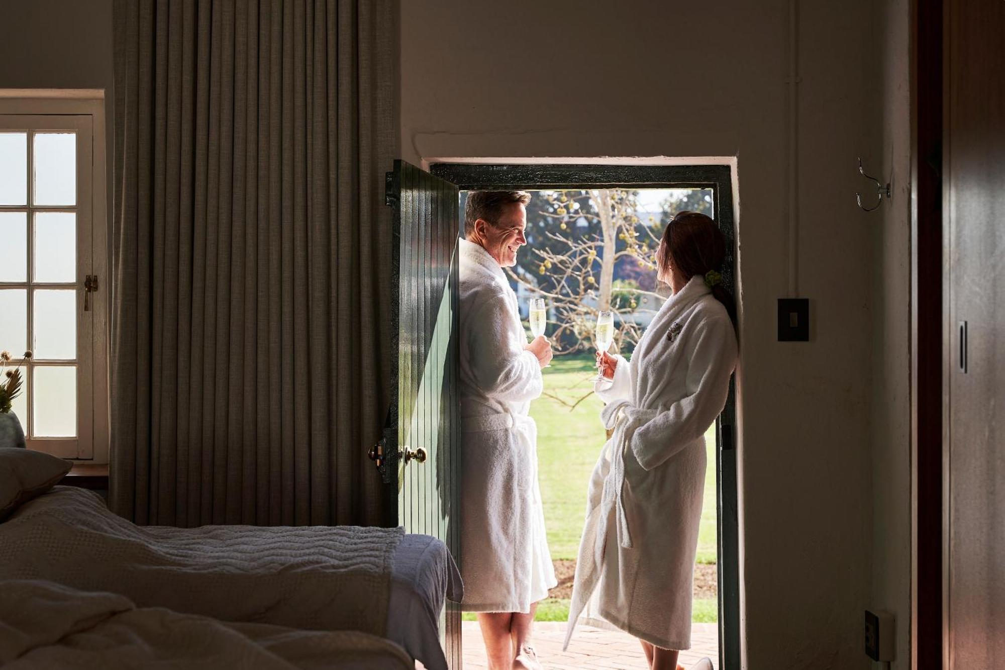 Vergenoegd Loew Boutique Hotel & Spa 케이프타운 외부 사진
